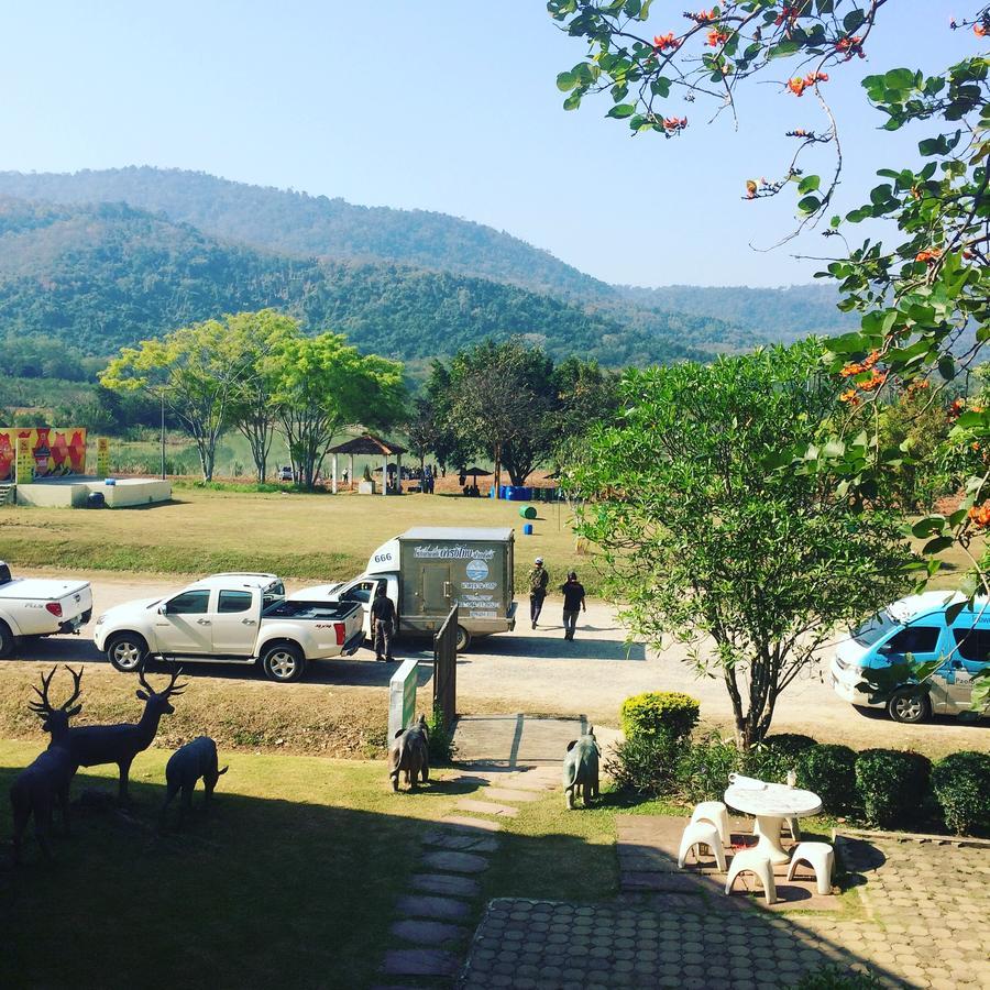 Samerdrow Khao Yai Mu Si Dış mekan fotoğraf