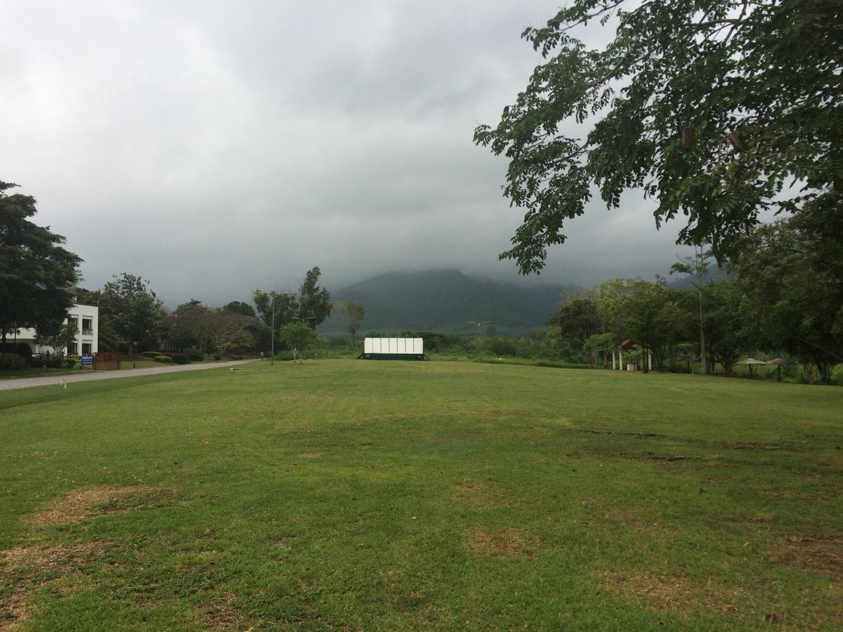Samerdrow Khao Yai Mu Si Dış mekan fotoğraf