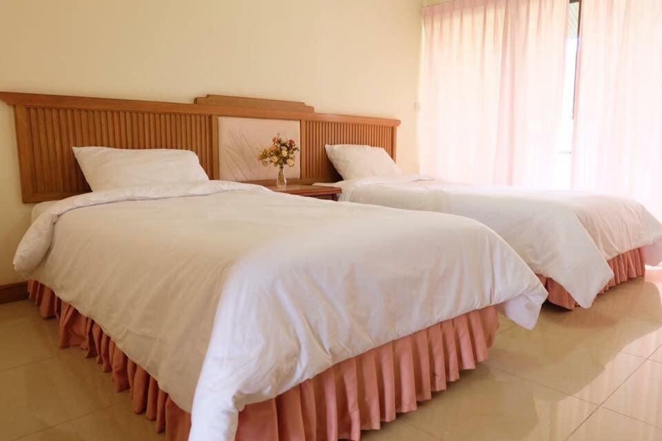 Samerdrow Khao Yai Mu Si Dış mekan fotoğraf